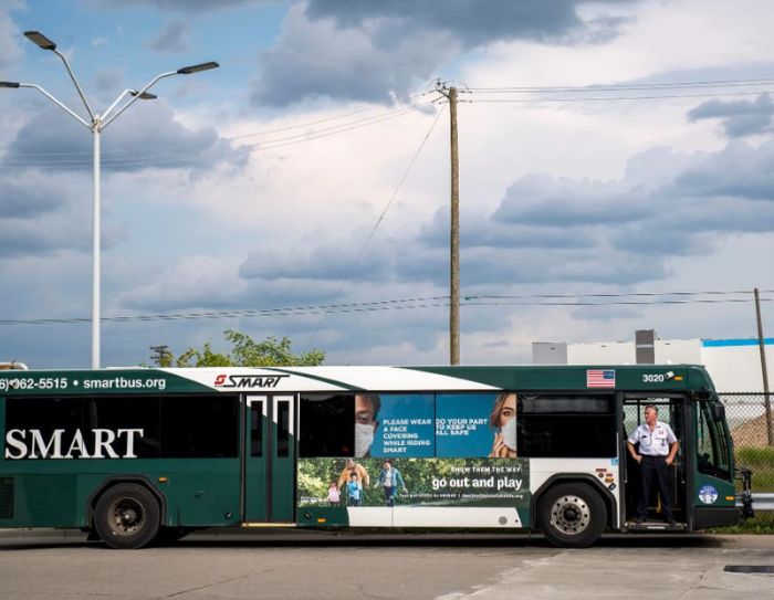 SMART launches SMART Flex, Detroit's first on-demand transit service with  Via