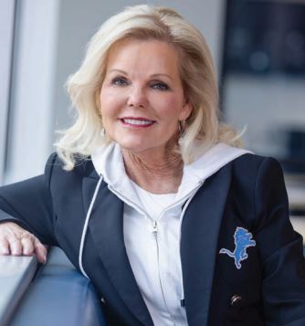 Tammy Carnrike headshot