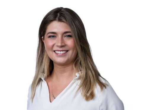 Elizabeth Siefker headshot
