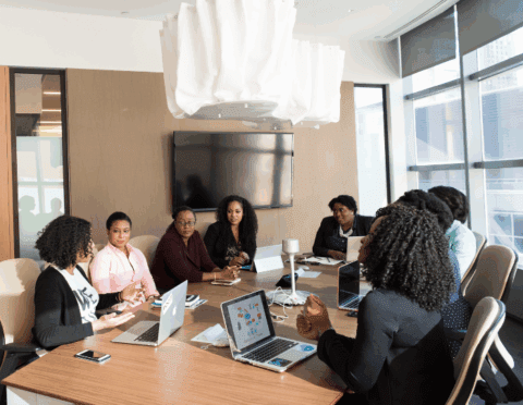 july 2025 small business data outlook - web featured