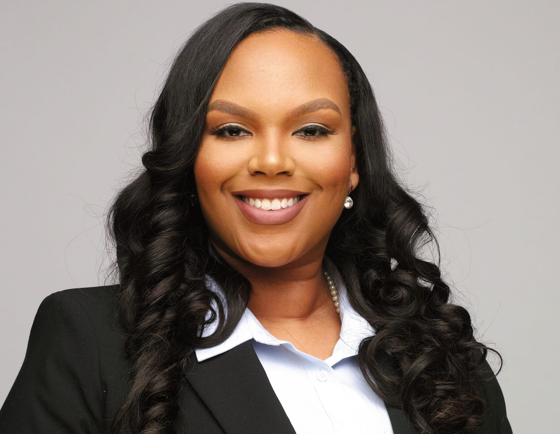 Ashley M. Burns headshot