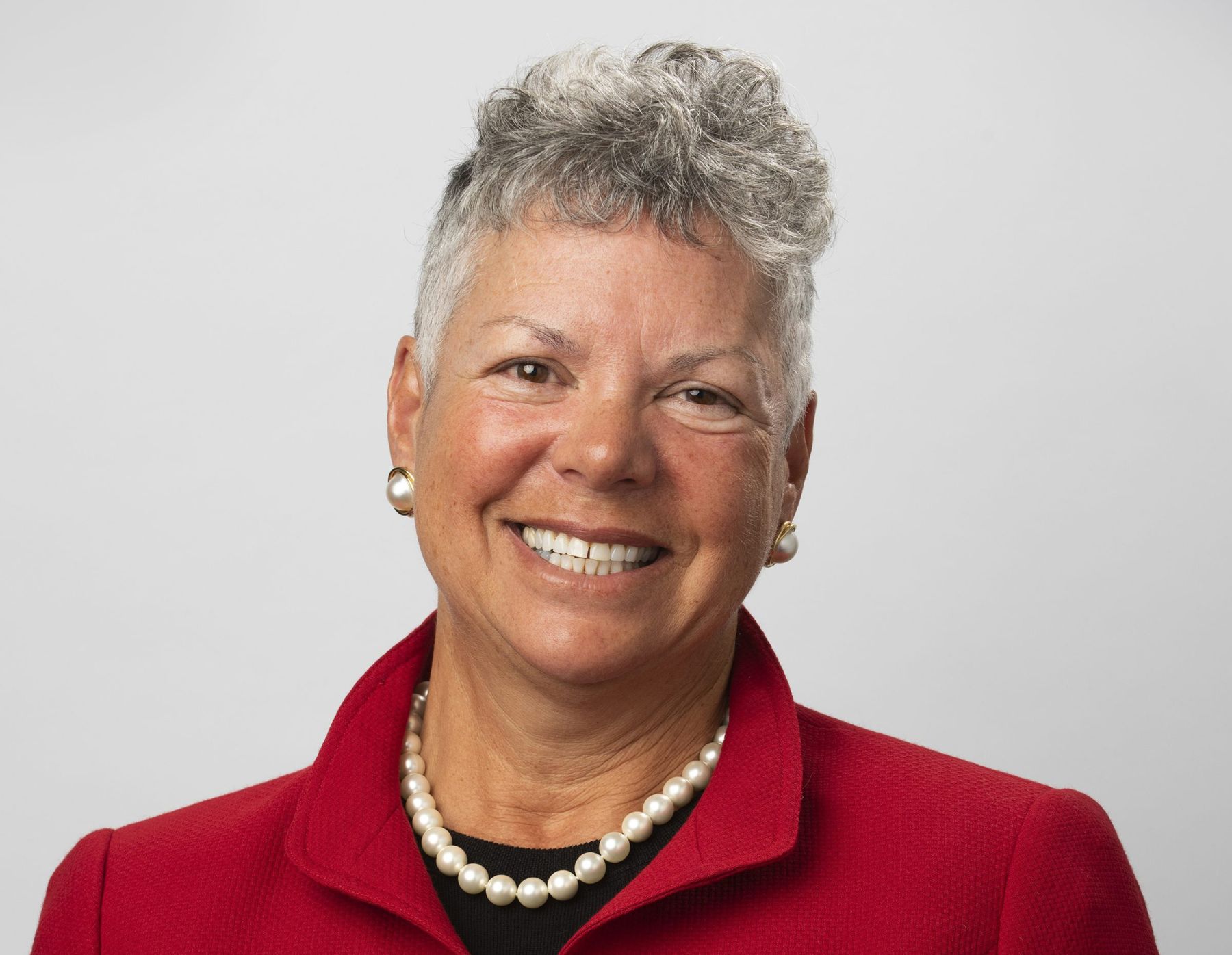 Beth Gotthelf headshot