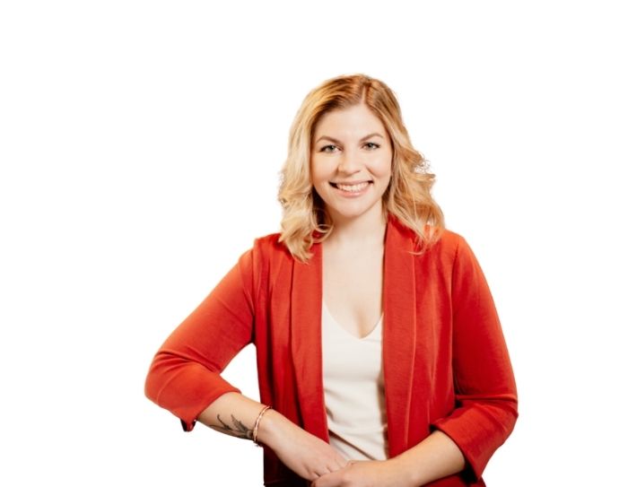 Erin Poe headshot