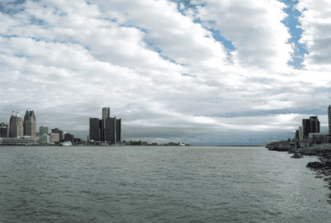 detroit skyline from canada